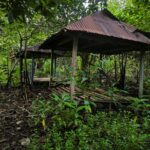 Kini Pantai Babana Luwu Sepi dan Fasilitasnya Rusak