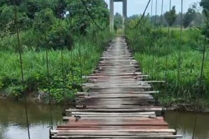 Jembatan Gantung Salusana Luwu Rusak 5 Tahun