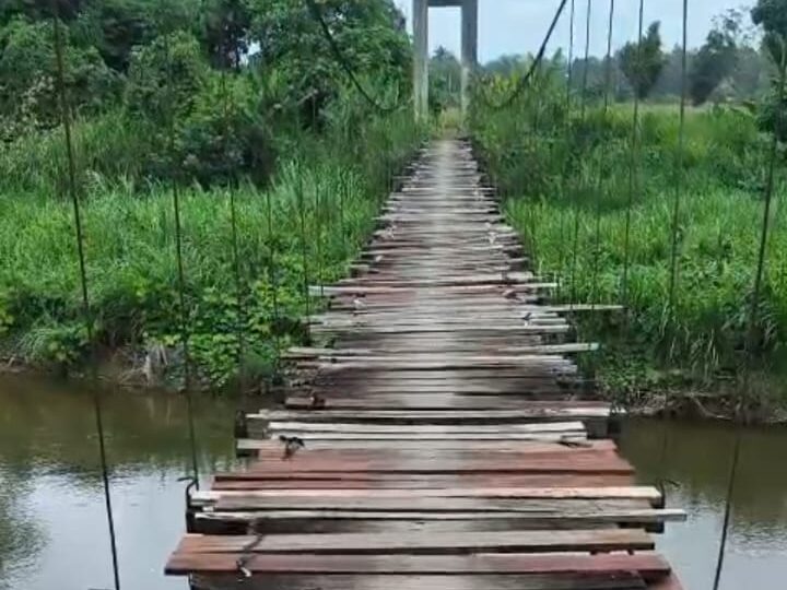 Jembatan Gantung Salusana Luwu Rusak 5 Tahun