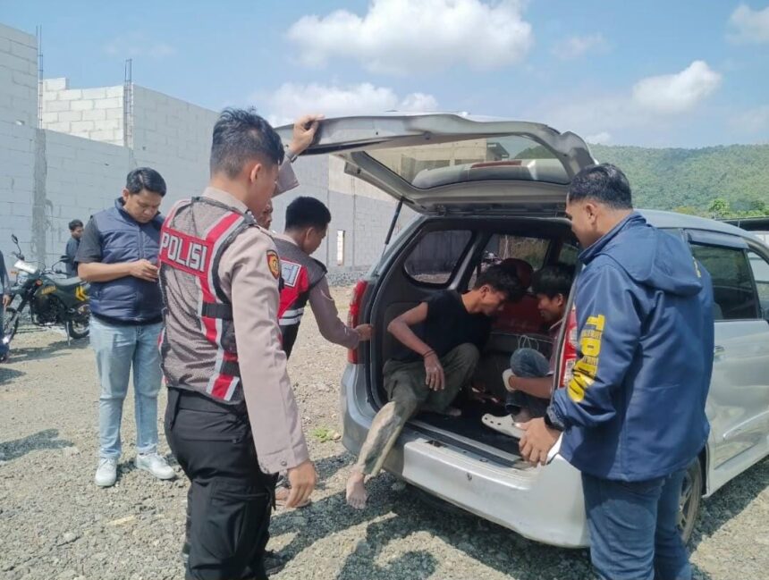 Pria Kepergok Curi Material Bangunan