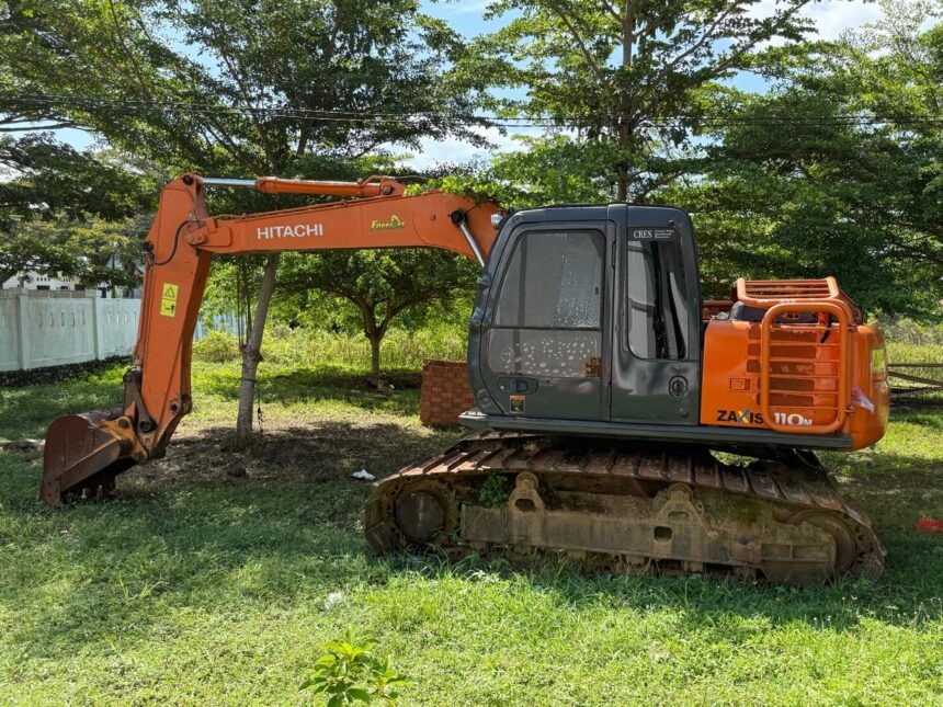 Excavator Sitaan dari Tambang Ilegal di Luwu Dilelang, Penawaran Dibuka hingga 13 Agustus